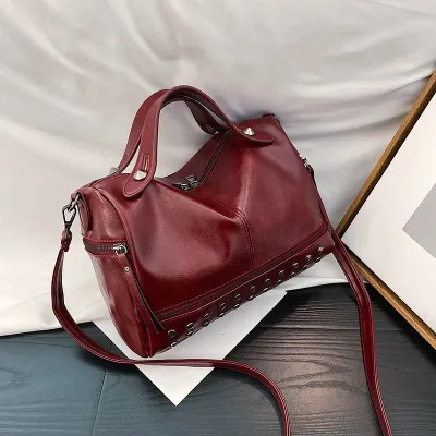 Soft leather handbag HB46268